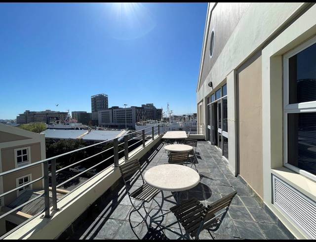315M² OFFICE TO LET IN WATERFRONT